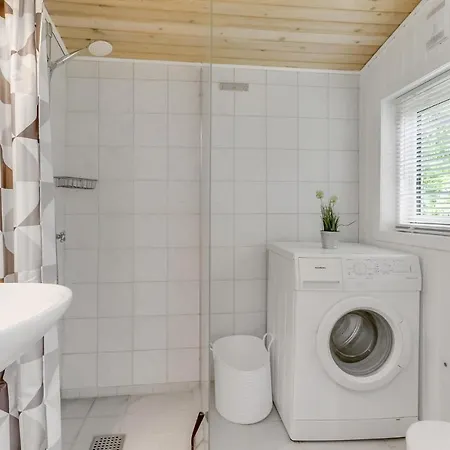 別荘 Amazing In With 2 Bedrooms And Wifi 2 *